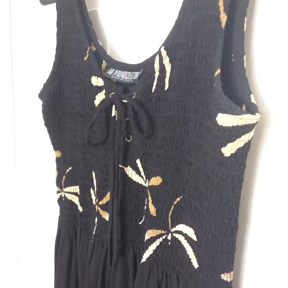 The Pyramid Collection Ladies Sundress - Picture 6 of 9